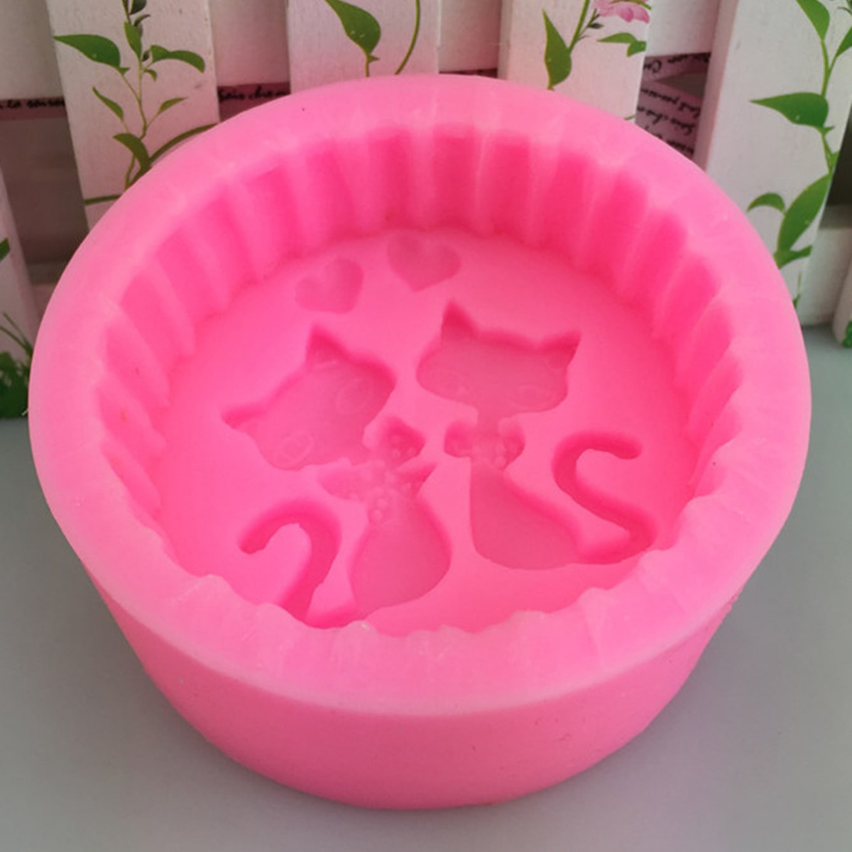 1피스 실리콘 고양이 비누 몰드 - 원형 DIY 양초  - Candle Making With Beeswax 리뷰 및 가격